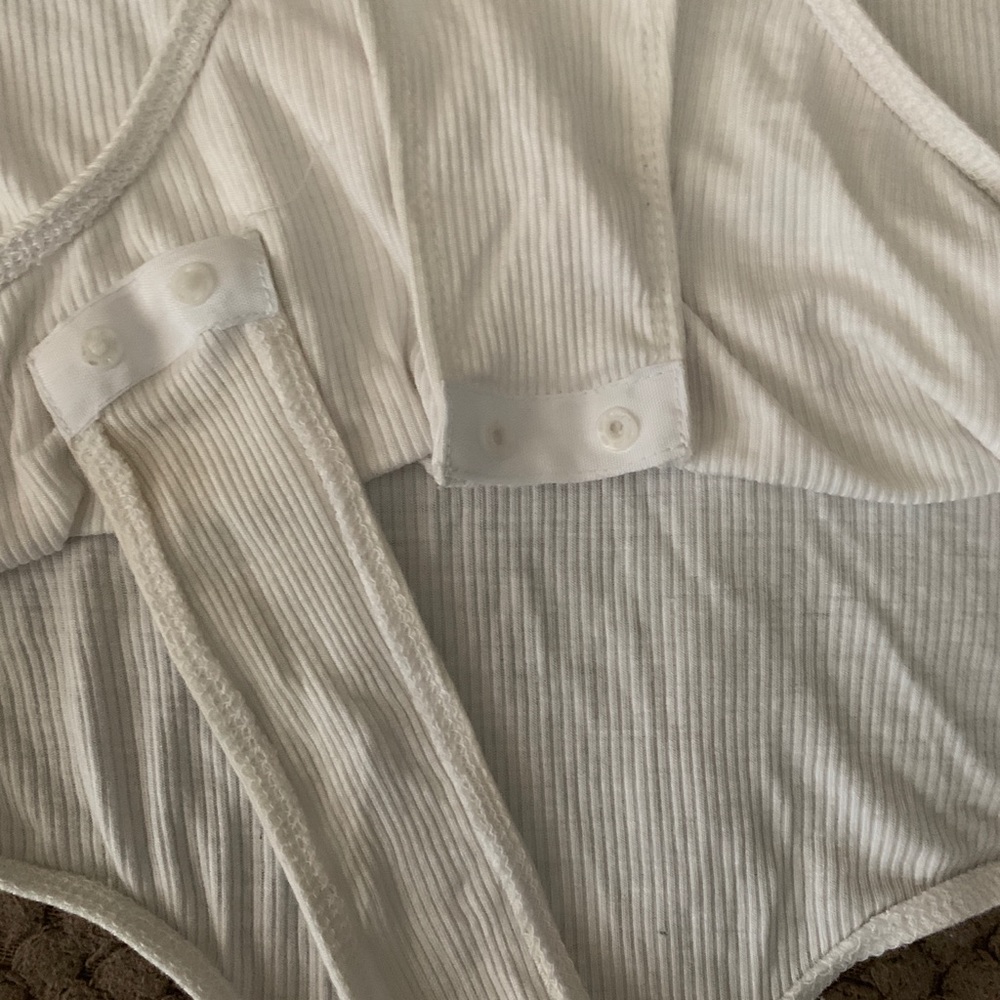 Bodysuit - Picture 5 of 6